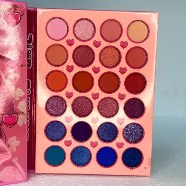 96 Colour Fashion Models Naked Flower Otaiart Eyeshadow Palette - Image 6
