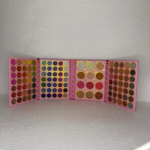 117 Colour Bronze Girl Kuromi Sanrio Eyeshadow Palette